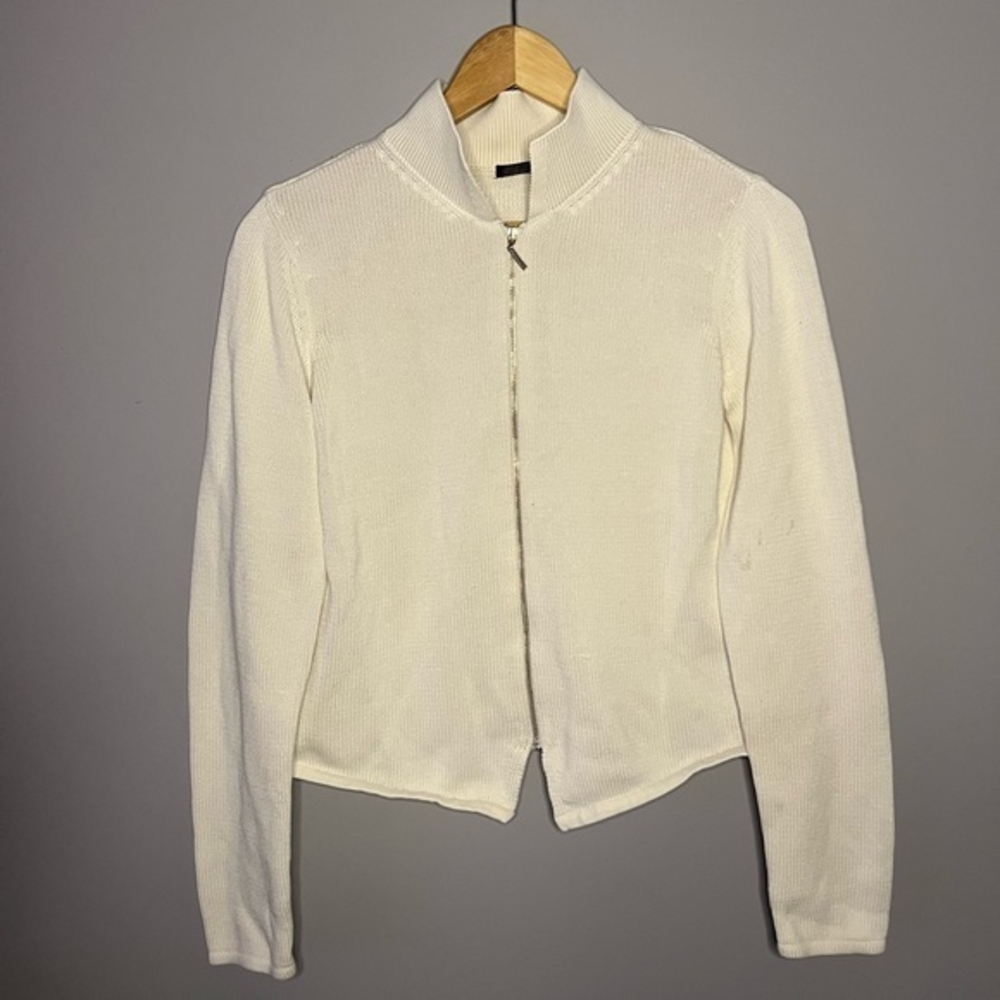 Cropped full‎ zip sweater